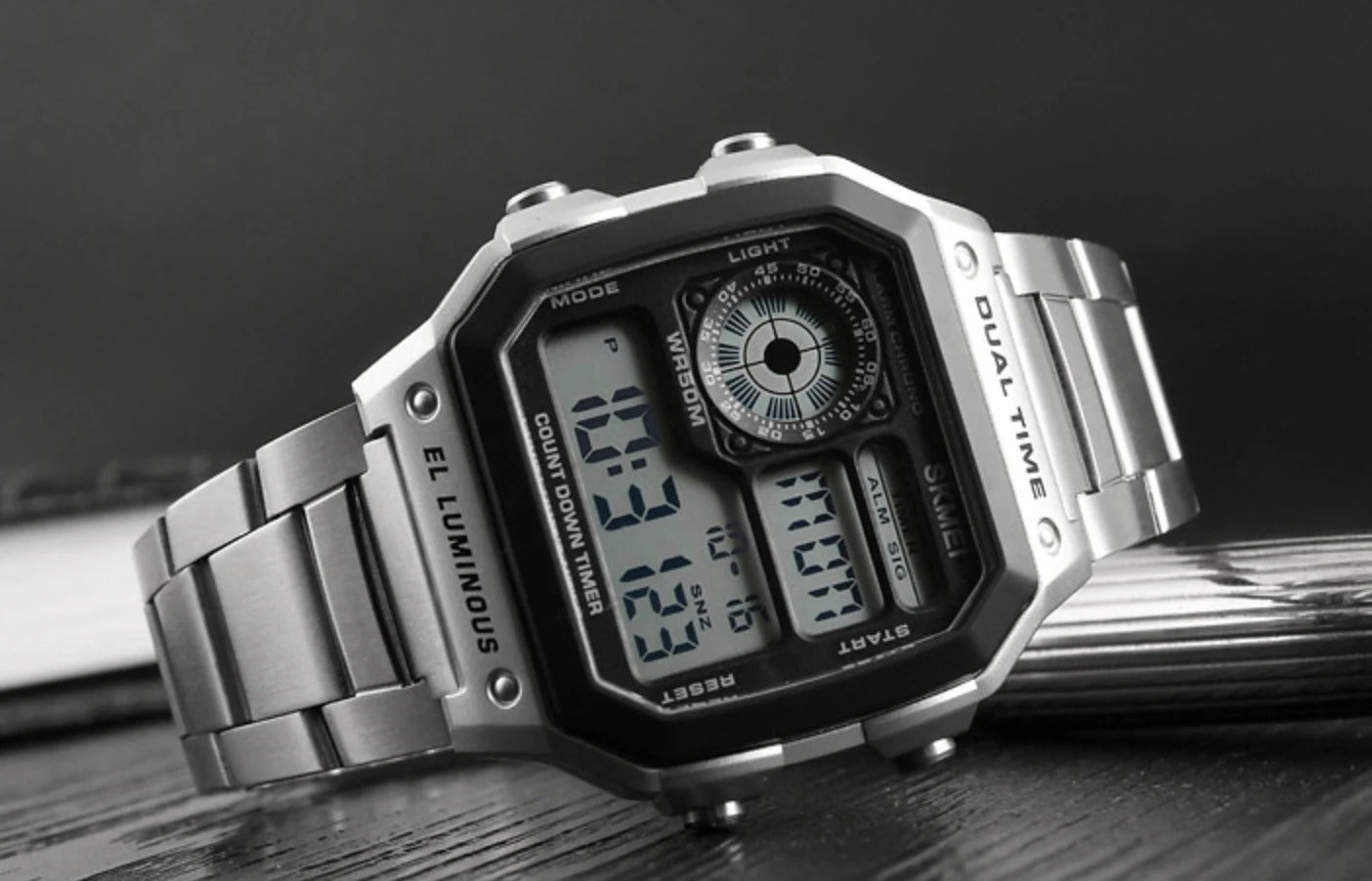 C2C Sporty Waterproof Watch