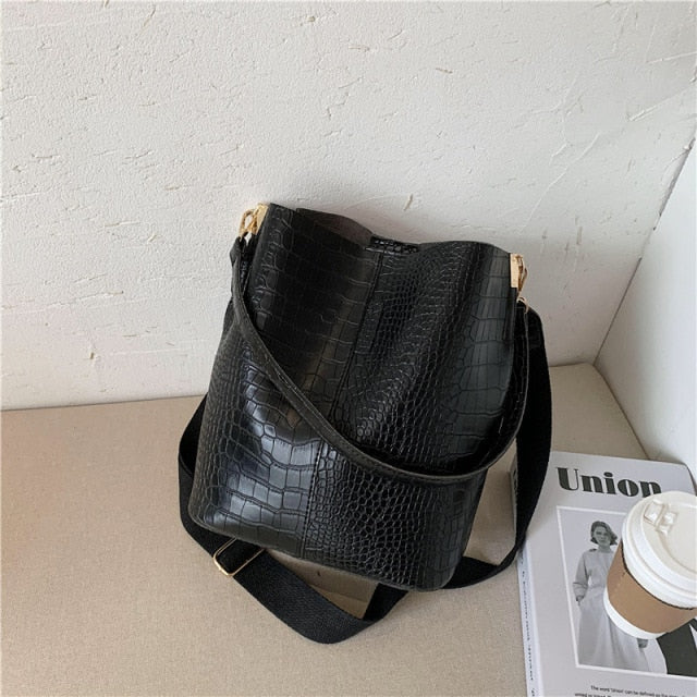 C2C Vintage Crossbody & Shoulder Large Capacity Women Bag