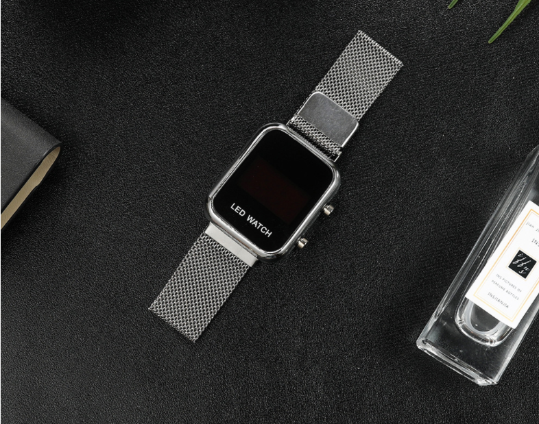 C2C Luminous Led Student Digital Magnet Buckle Men'S Electronic Watch