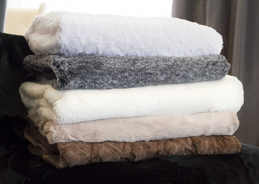 C2C Mall-Ivory Mink Faux Hide Throw