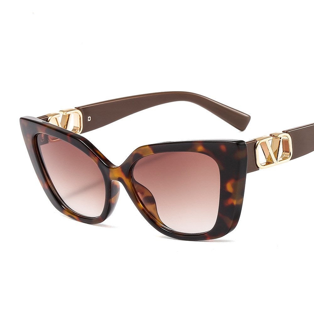 C2C V-shaped decorative sunglasses for men and women