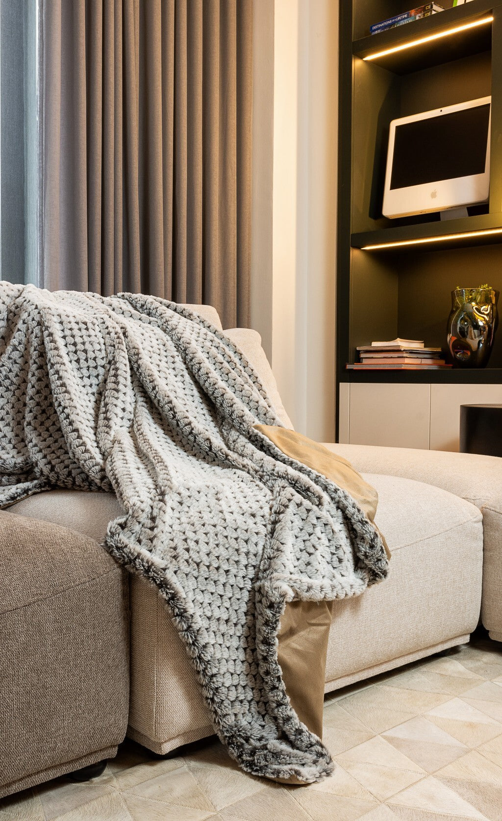 C2C Premier Luxury Cocoa and White Faux Fur Throw Blanket