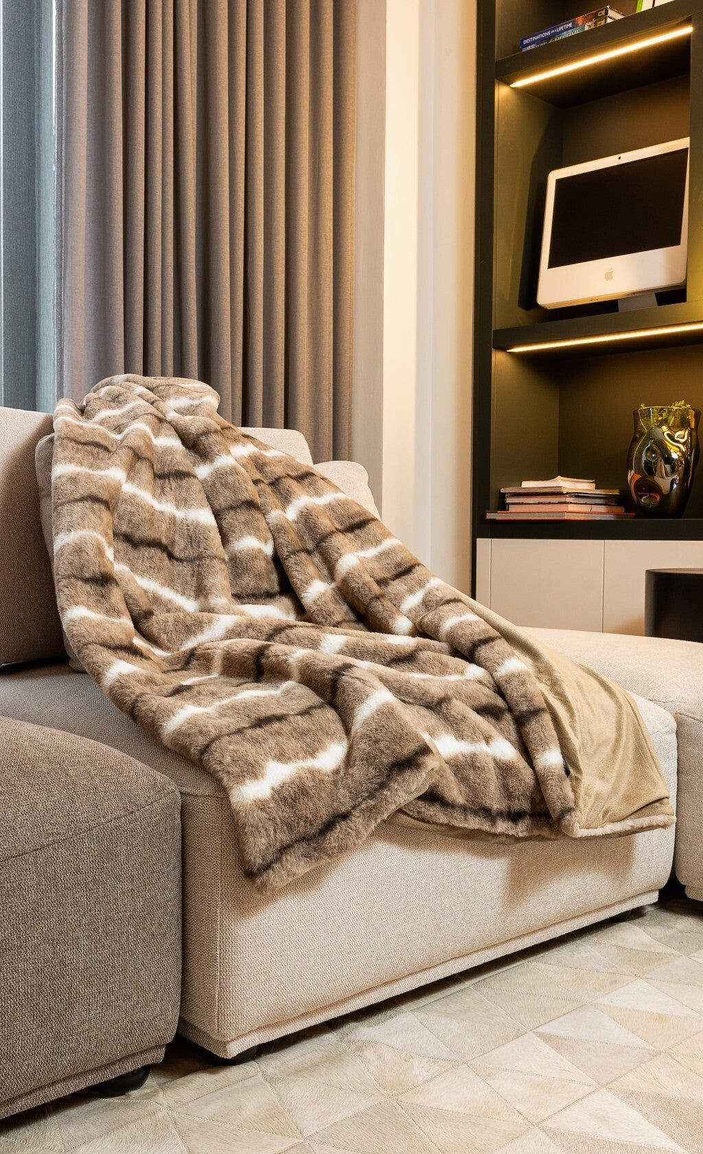 C2C Premier Luxury Light Brown and White Faux Fur Throw Blanket
