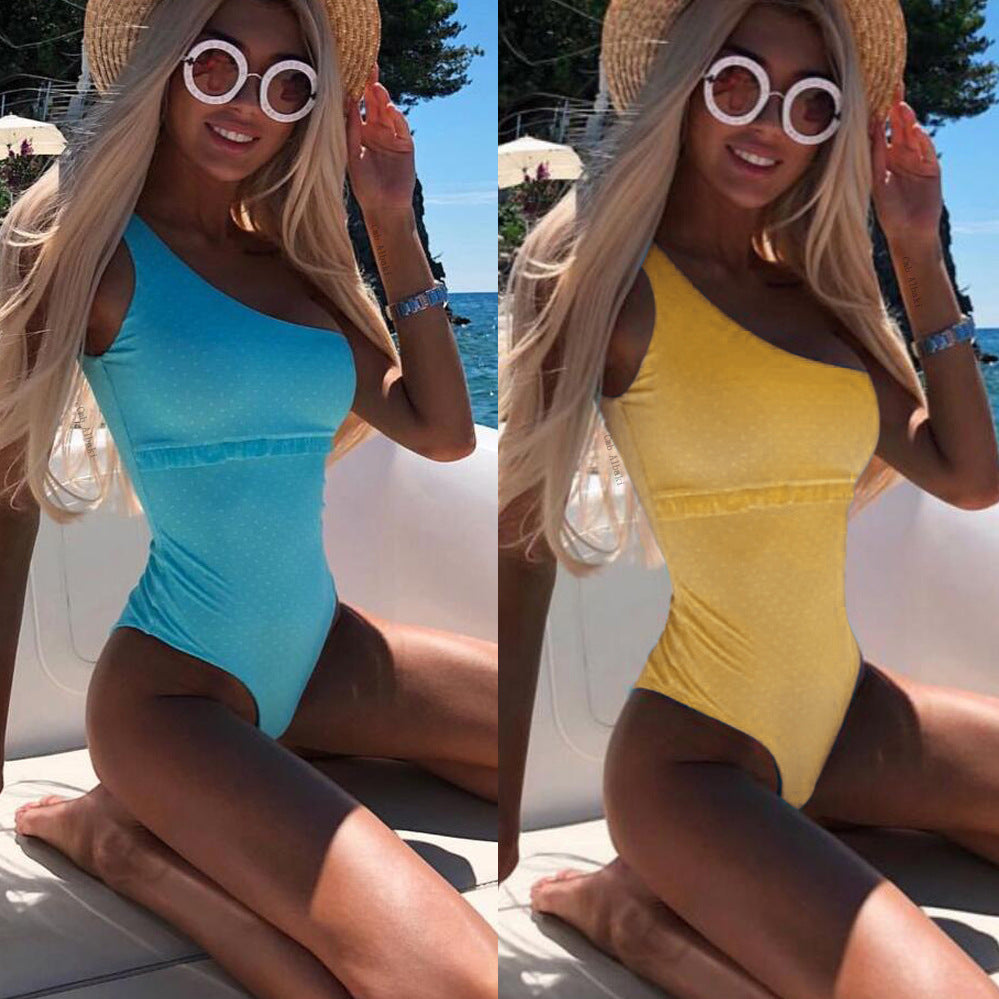 C2C One-shoulder one-piece swimsuit