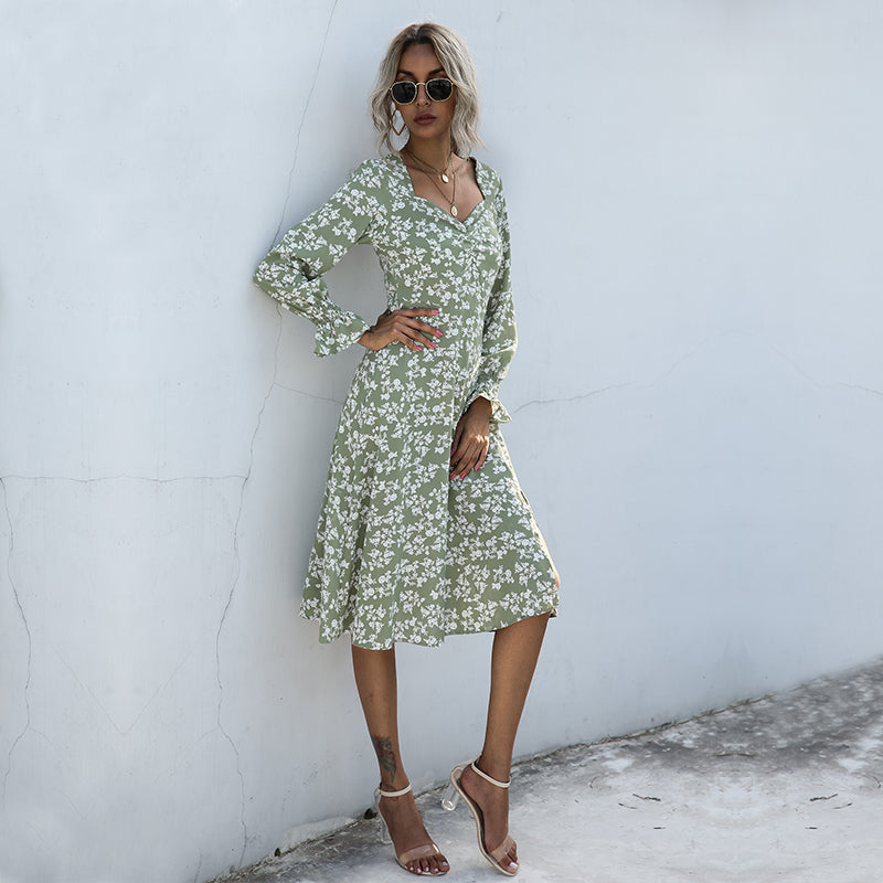 C2C French Style Long-Sleeved Floral V-Neck Pleated Short Women Dress