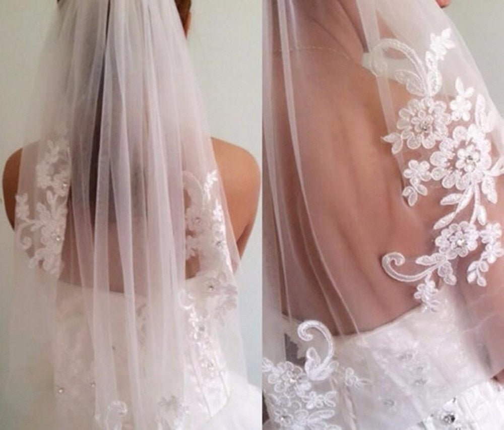Short Layer Fingertip Length Rhinestone Appliqued Wedding Veil with Comb