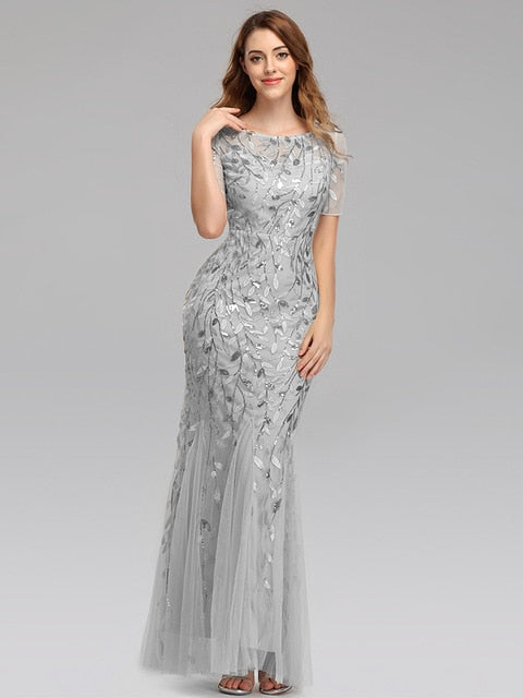 Plus Size Evening Mermaid O Neck Short Sleeve Lace Appliques Tulle Long Party Robe Soiree Dress
