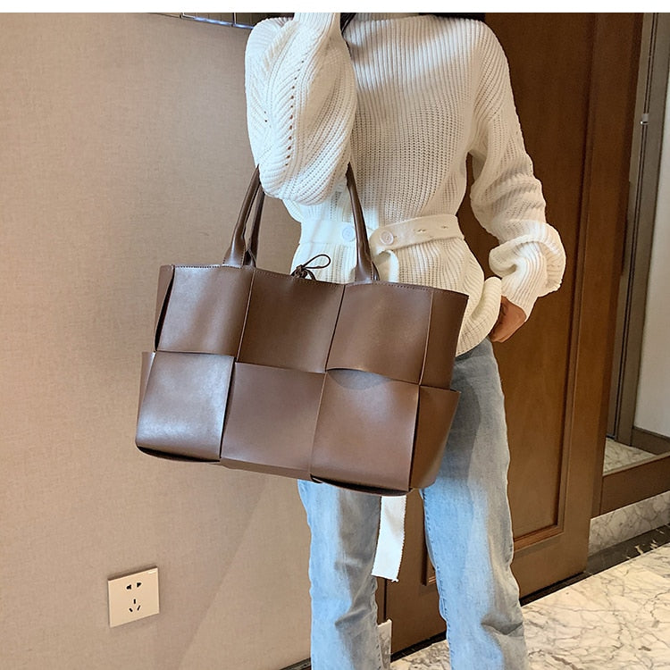 C2C Luxury Brand Large Weave Leather bag