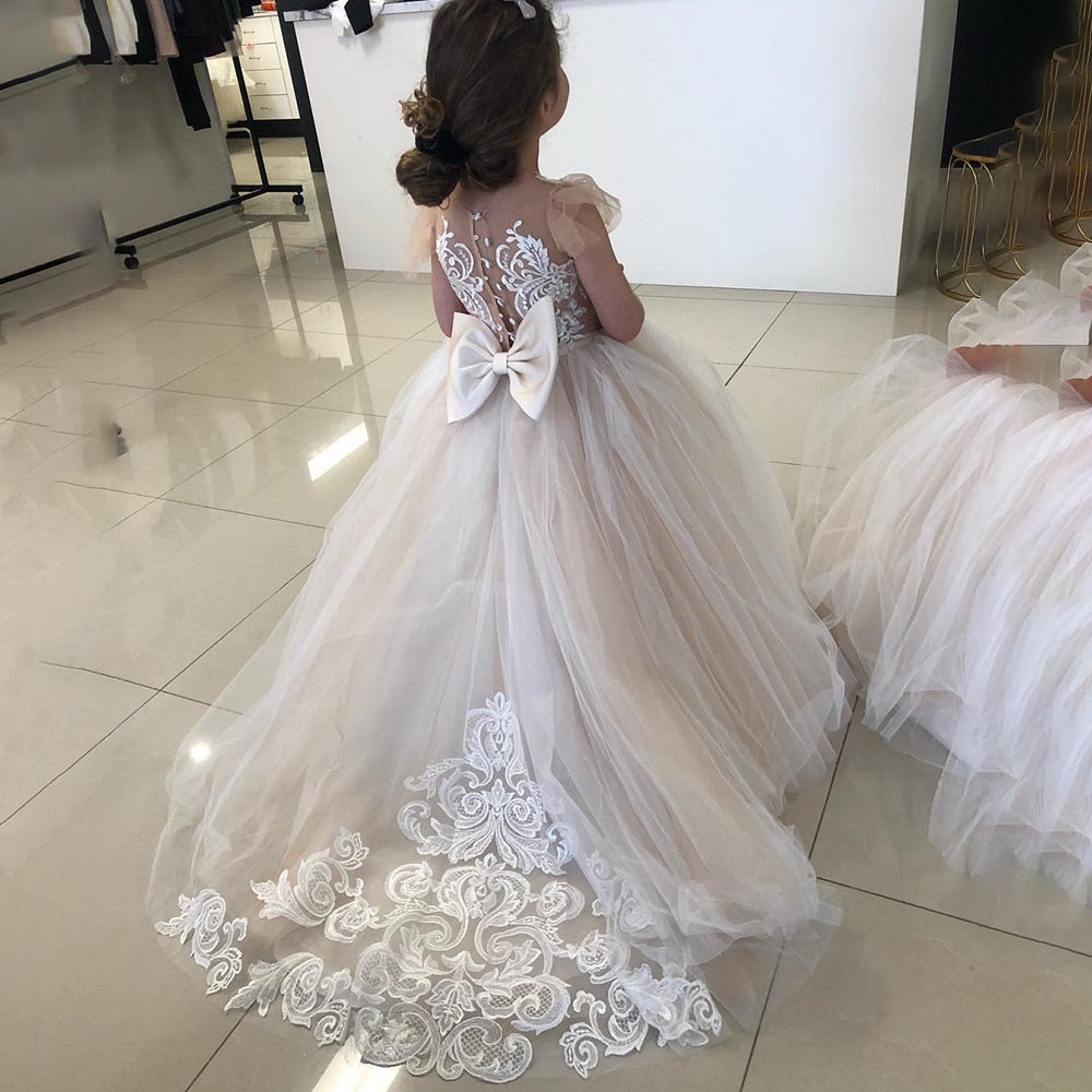 Gardenwed Simple Ball Gown Cap Sleeves Puffy Back Girl Dress