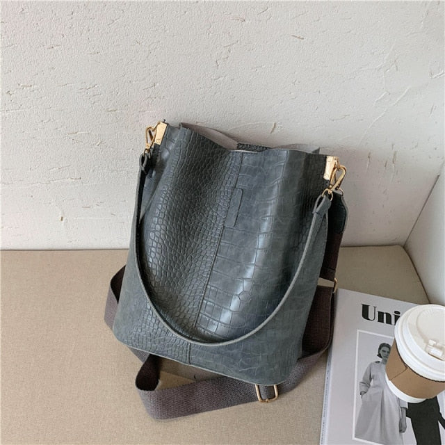 C2C Vintage Crossbody & Shoulder Large Capacity Women Bag