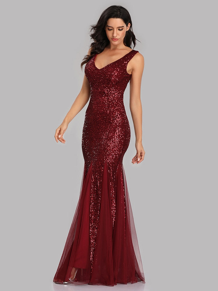 Plus Size V Neck Mermaid Cocktail Long Sequins Sleeveless Evening Dress